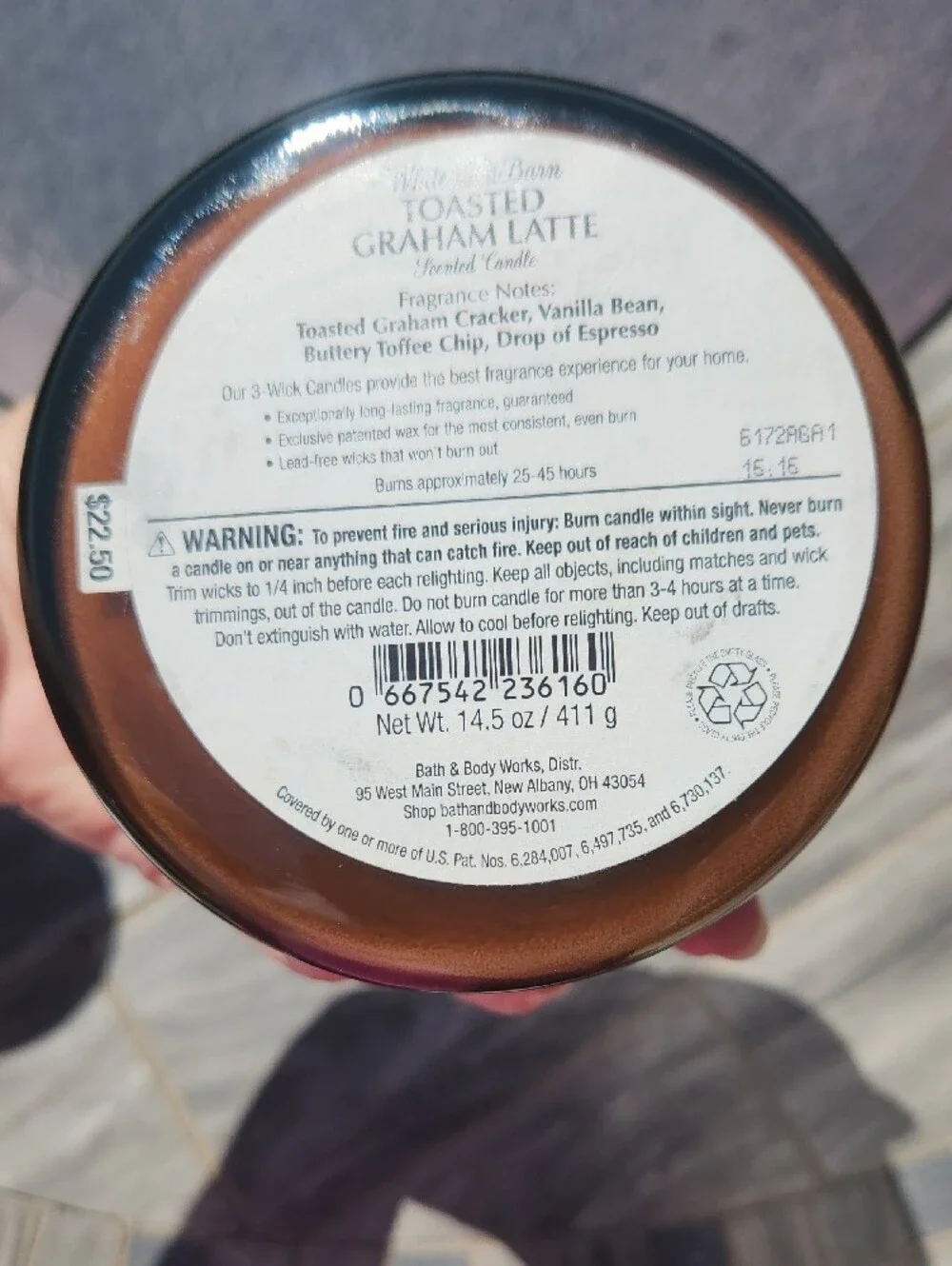 Bath And Body Works White Barn Toasted Graham Latte Candle with Silver Lid - Picture 2 of 6